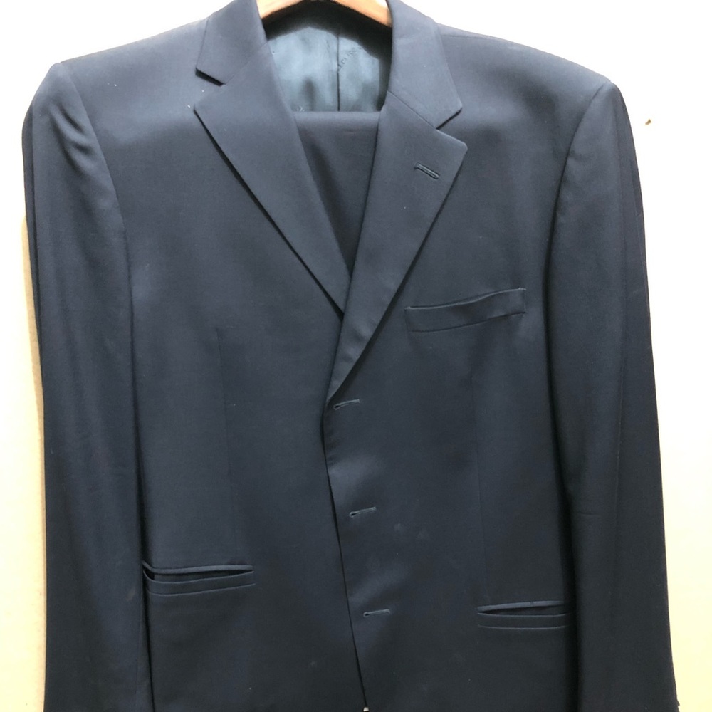 Men’s Versace Classic Suit